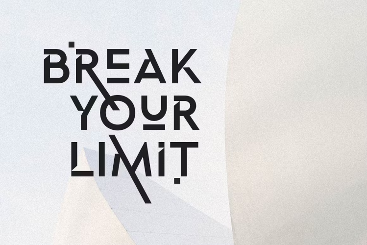 Blackpast Font free download preview 1 – Display Fonts font